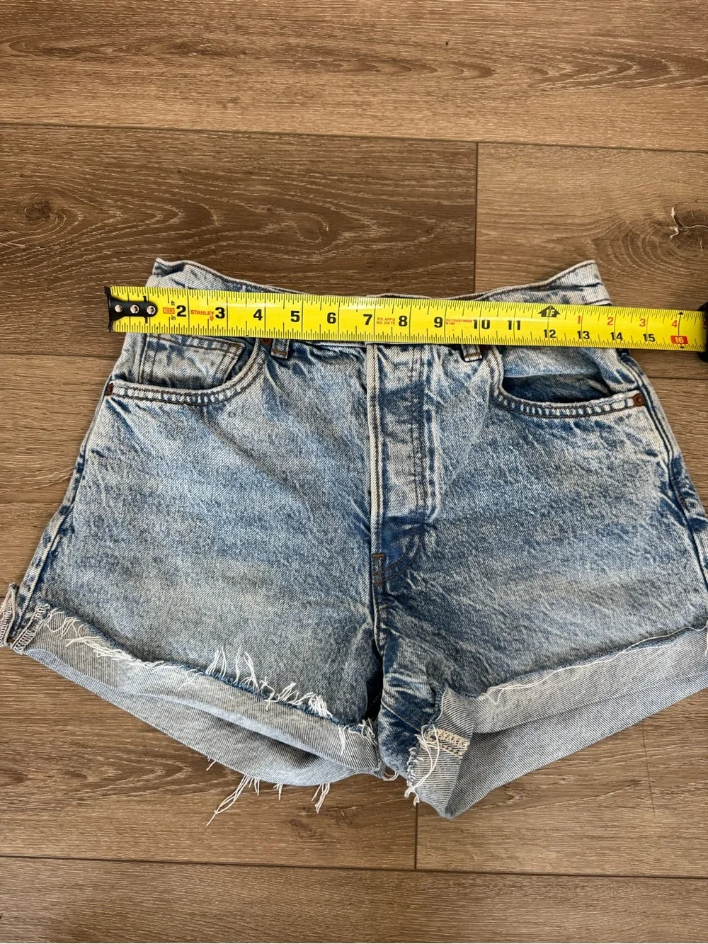 Reformation Charlie Cuffed High Rise Denim Shorts Cotton Lyocell Light Wash 26